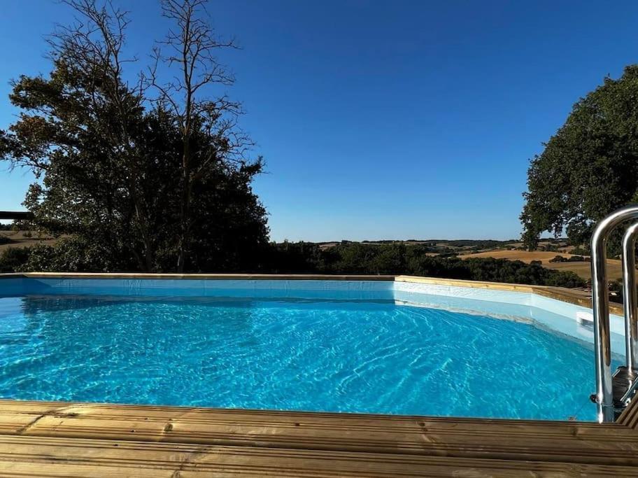 Gite A La Ferme Avec Jacuzzi Et Piscine Chauffee Saint-Felix-de-Tournegat Exterior photo